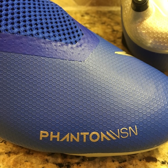 Nike Phantom VSN soccer Cleats - Picture 5 of 8